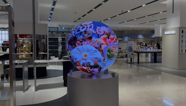 프롬프트팩토리, ALO 현대백화점 매장 LED 브랜드 영상 송출 - 뉴스 썸네일 이미지